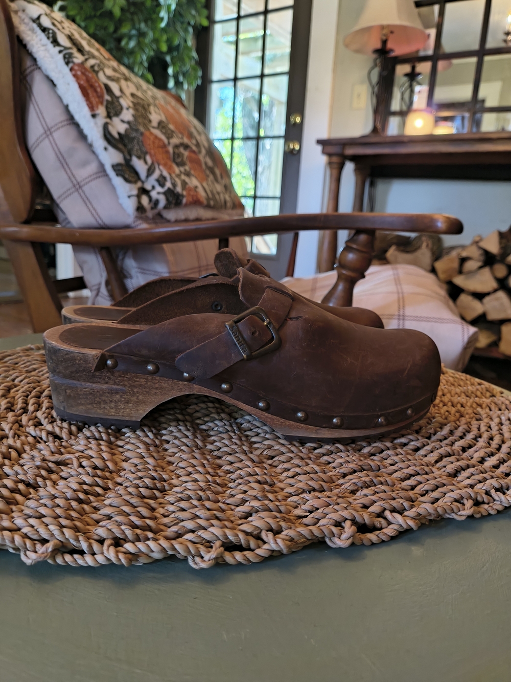 Women's Sanita Kristel Brown Leather Clog In Antique Brown